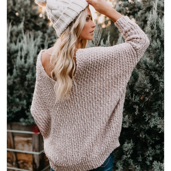 FIONA Loose Knit Pullover - Picture 2 of 8